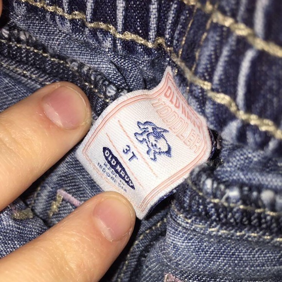 Old Navy cargo Jeans 3T - Picture 2 of 4